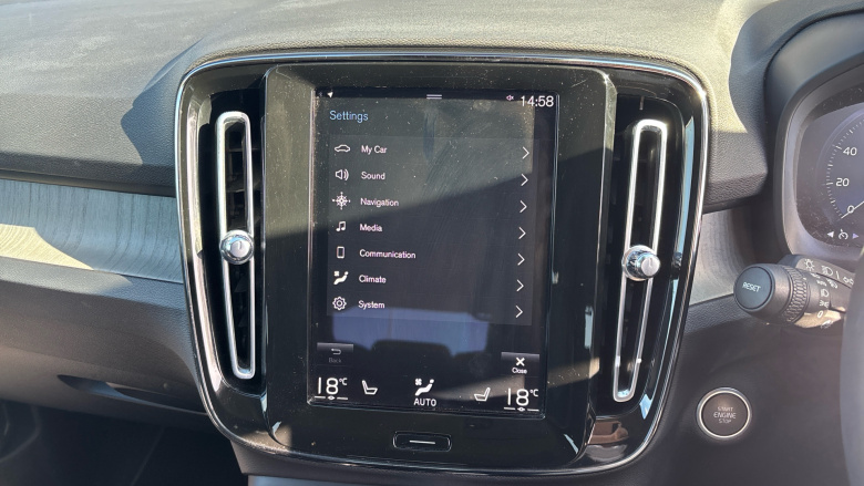 Volvo Xc40 1.5 T5 Recharge PHEV Inscription Pro 5dr Auto Estate